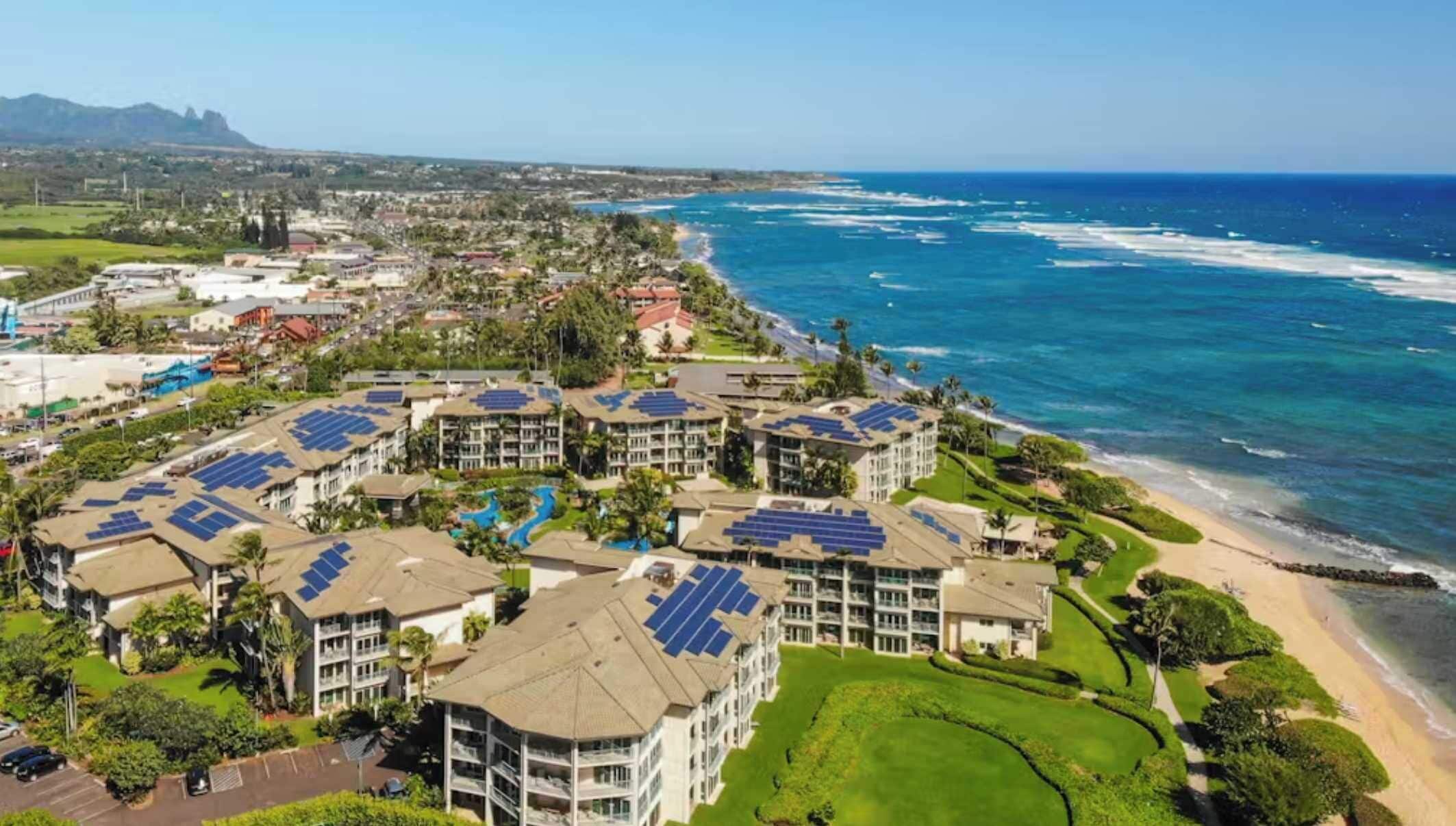 Exclusive Apartment | Desk, iron/ironing board, free WiFi