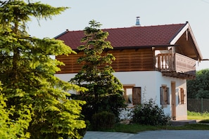 House | Exterior - Ferienhaus im Landhausstil im Vital Camp Bayerbach (Bayerbach)