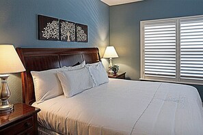 مكواة/لوح كي وواي فاي وملاءات أسرّة