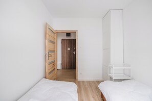 Strykejern/-brett, wi-fi og sengetøy