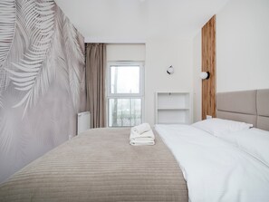 Iron/ironing board, WiFi, bed sheets - Srebrzyńska Superior Apartment (Łódź)