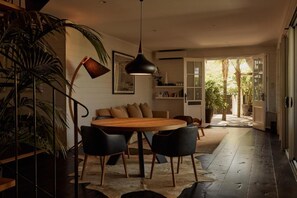Main Classic | Living area | Flat-screen TV - 28 Degrees Byron Bay - Adults Only (Byron Bay)