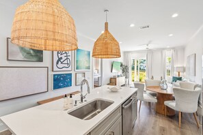 Interior - New Dune Allen Gem: 3BR, Pool, Spa & Walk to Beach (Santa Rosa Beach)