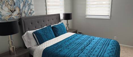 3 Schlafzimmer, Schreibtisch, Bügeleisen/Bügelbrett, kostenloses WLAN