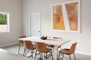 Dining - Modern Mesa Retreat – Gym, Arcade & Fire Pit (Mesa)