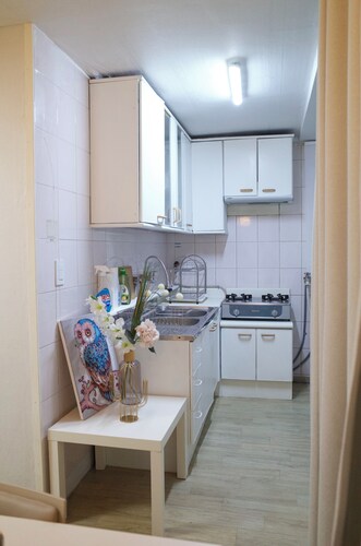 4min from Hongdae Univ Station/Seoul/4bed/3room
