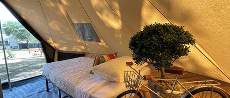 Strykejern/-brett, wi-fi og sengetøy