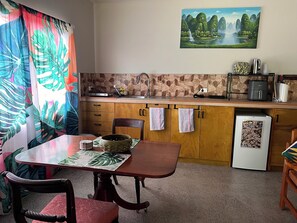 Private kitchen - Mareva Kore Unit 1 (Avarua)