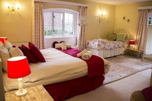 مكواة/لوح كي وواي فاي وملاءات أسرّة