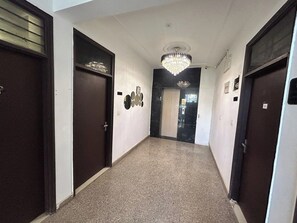 Interior - Iris Stays (New Delhi)