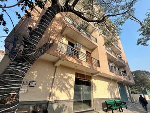 Front of property - Js Residency (New Delhi)