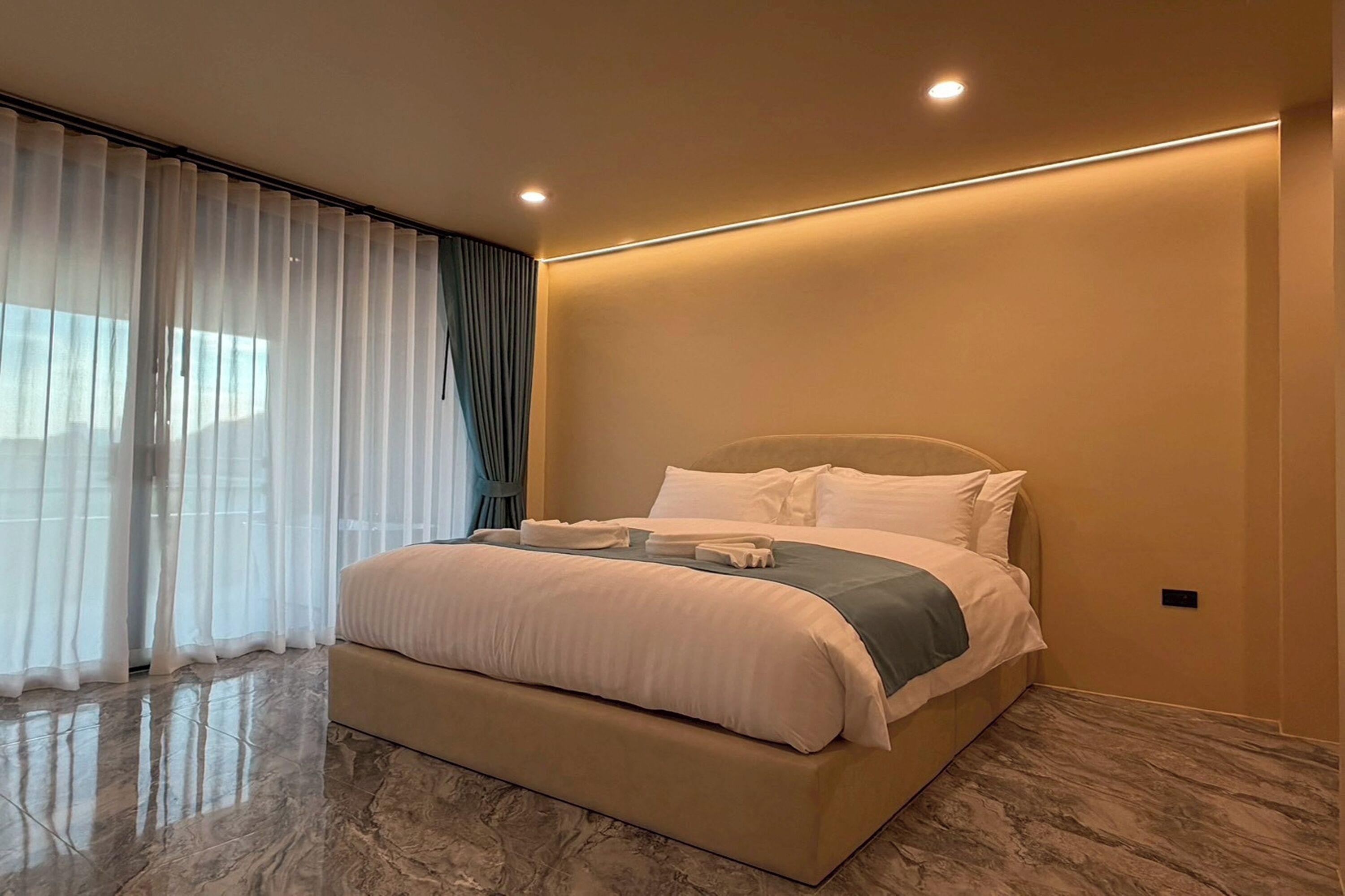 ห้องพรีเมียร์ดับเบิล | โต๊ะทำงาน, Wi-Fi ฟรี, ผ้าปูที่นอน