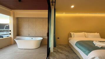 Premier dubbelrum | Skrivbord, gratis wi-fi och sängkläder