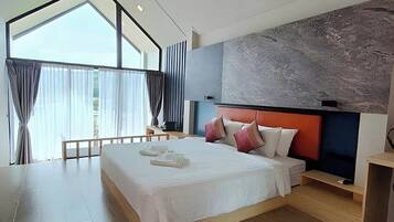 Villa, Bathtub | Minibar, in-room safe, desk, free WiFi