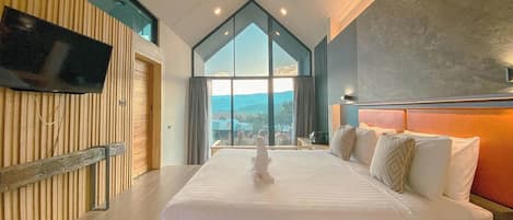 Villa, Bathtub | View from room