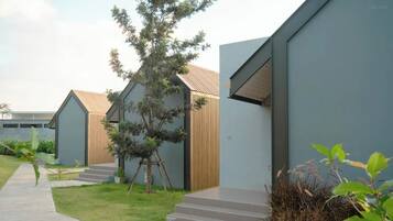 Vila, bathtub | Minibar, brankas, meja kerja, dan Wi-Fi gratis