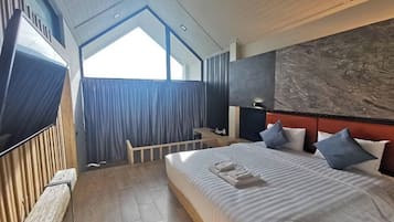 Duplex Villa with Bathtub | Minibar, caja de seguridad en la habitación, escritorio y wifi gratis