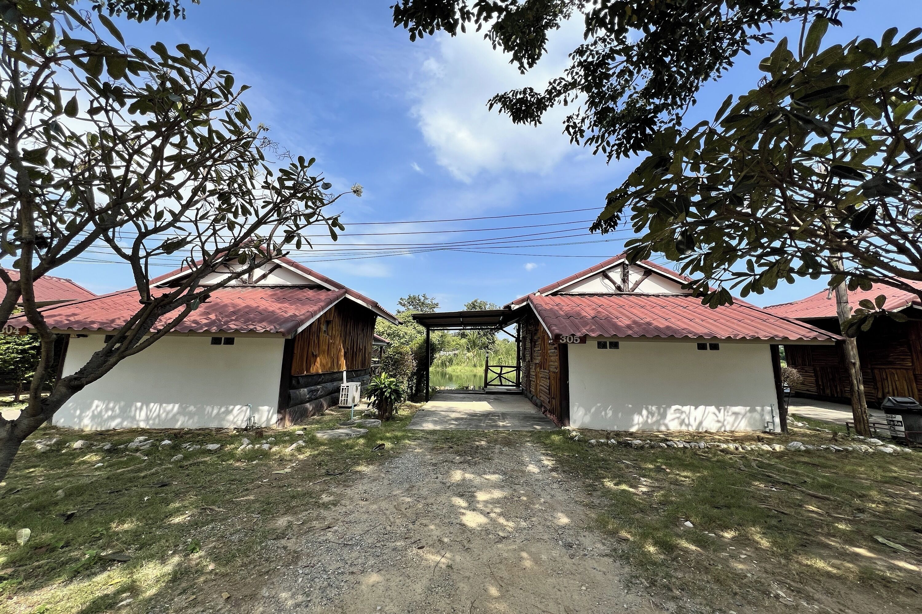 Quarto, vista para o lago | Terraço/pátio