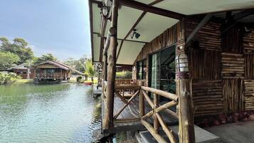 Room, Lake View | Terrace/patio