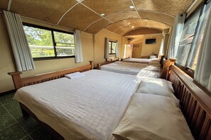 Superior Cabin | Desk, free WiFi, bed sheets - Rabiangmai Resort (Kanchanaburi)