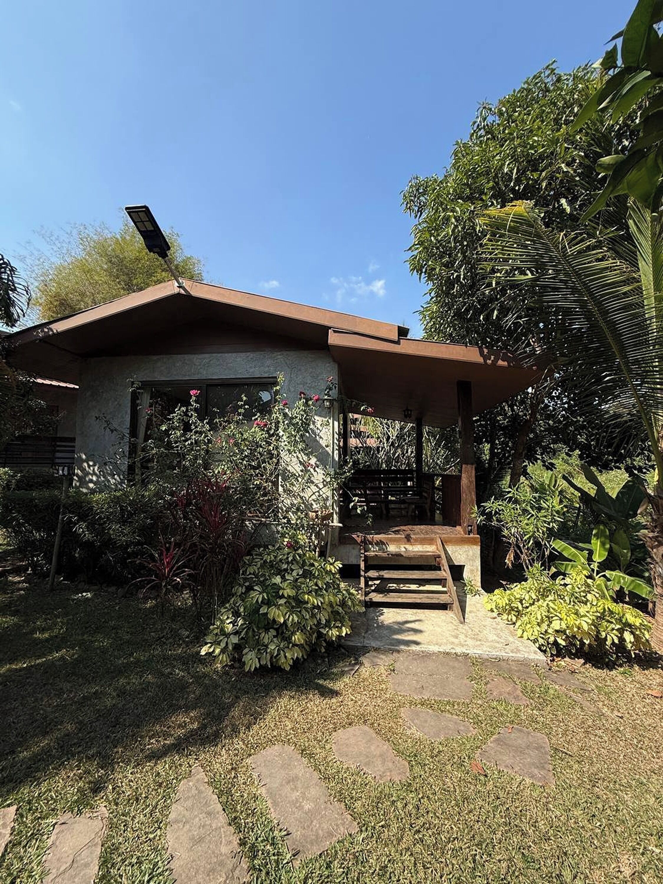 Room, 1 Bedroom, River View | Free WiFi, bed sheets