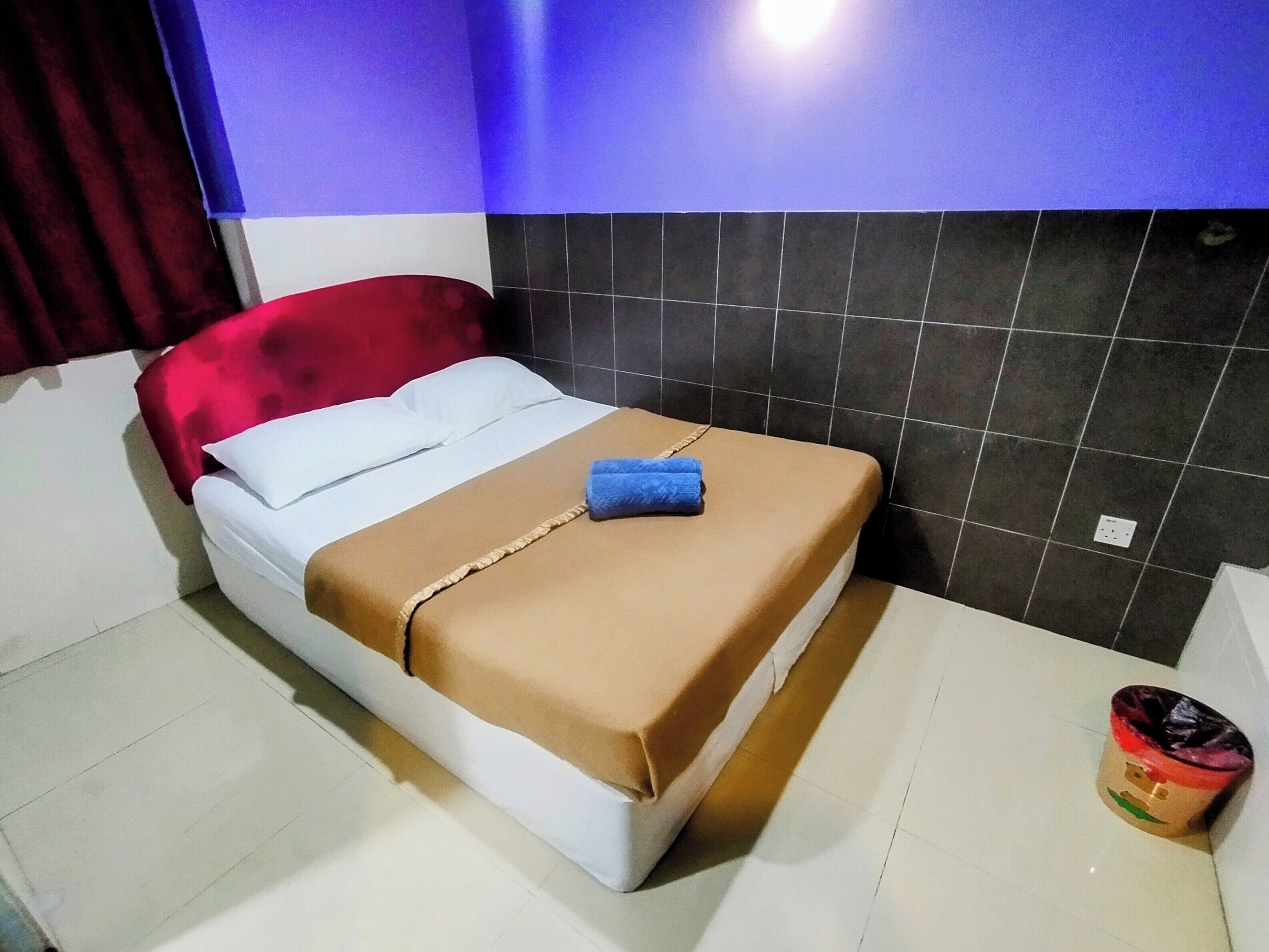 Deluxe Room, 1 Queen Bed