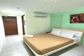 Deluxe Room | Free WiFi, bed sheets - Jamilah Inn (Bilikxpert) (Kuala Lumpur)