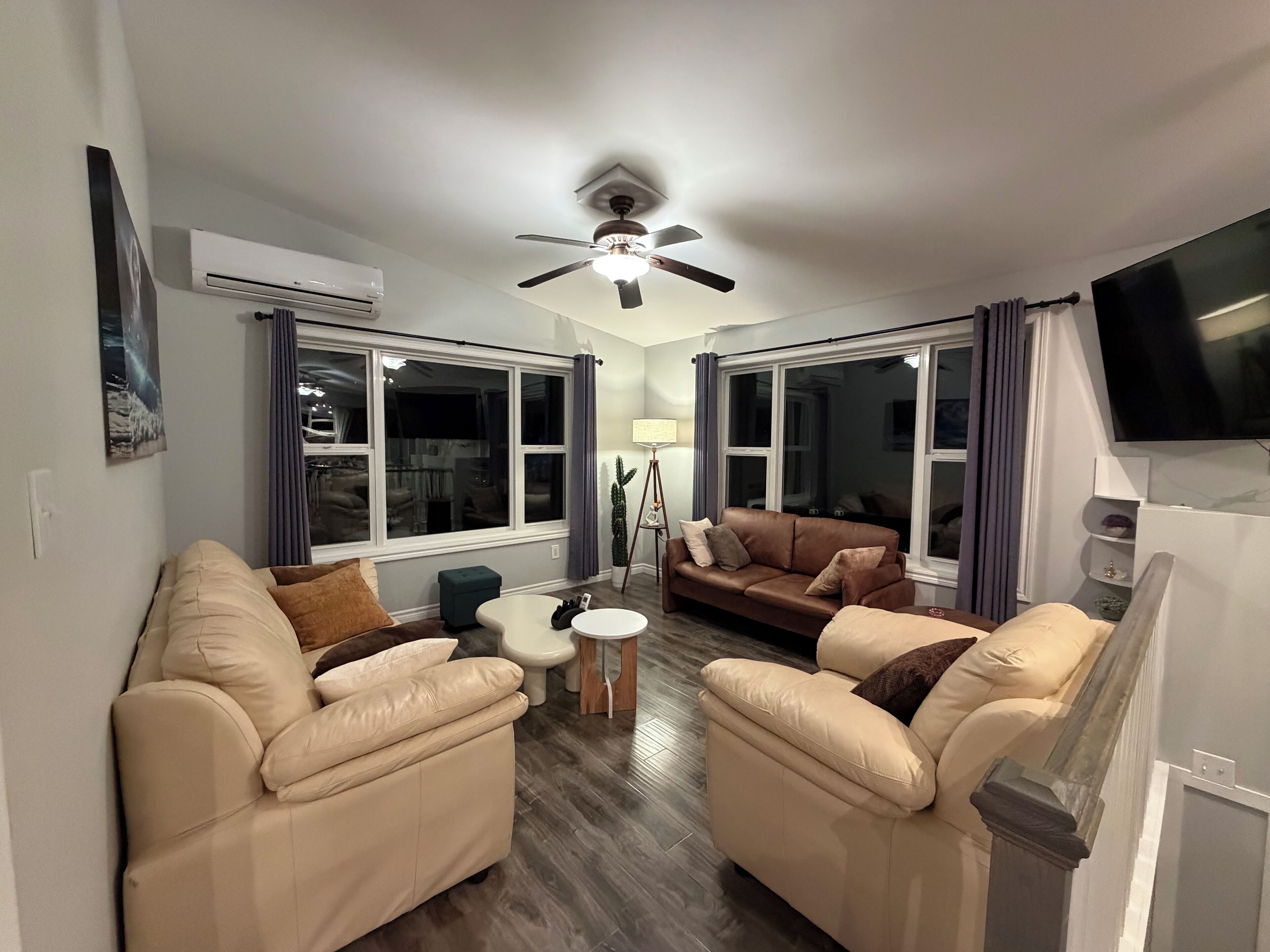 Waterfront Haven- Hot Tub- Kayak Access- 7 Minutes From Summerside - Summerside