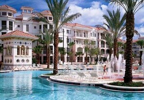 Pool - Marriott Grande Vista 2-bedroom villa, 2-baths, 4 miles from Walt Disney Resort (Orlando)