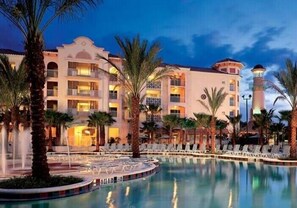 Exterior - Marriott Grande Vista 2-bedroom villa, 2-baths, 4 miles from Walt Disney Resort (Orlando)