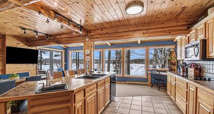 5K+ Sq Ft Waterfront Retreat; Sleeps 23–28+; Pool, Arcade, Beach, Kayak & More