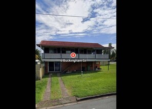 Exterior - 3-Bed Coastal Retreat in Central Margate (Margate)