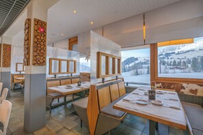 Common area (corridors, hall) - Hotel Relais Alpin Family Room & Balcony3 132, Les Mosses, Switzerland (Les Mosses)