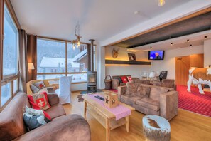 Living area - Hotel Relais Alpin Single Ski In-Out 3, Les Mosses, Switzerland (Les Mosses)