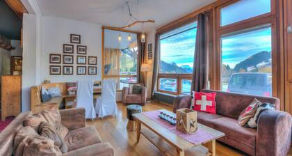 Hotel Relais Alpin Twin Room Ski In-Out 8, Les Mosses, Switzerland