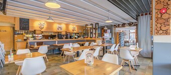 Hotel Relais Alpin Twin Room Ski In-Out 9, Les Mosses, Switzerland