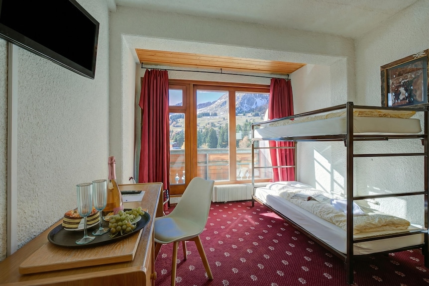 Hotel Relais Alpin Family Room & Balcony5 136, Les Mosses, Switzerland - Les Diablerets