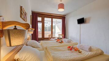 Wifi gratis y ropa de cama