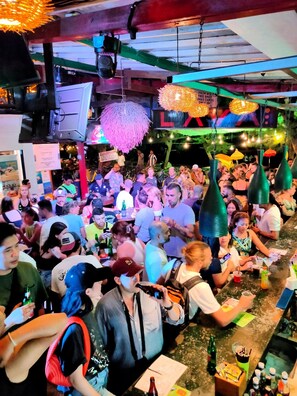 Bar (in der Unterkunft)