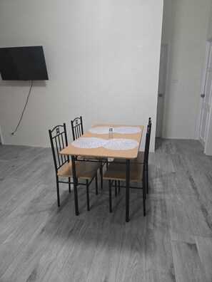 Dining - Cozy 4-bedroom bungalow in Brevitor, St. Peter, where you can live like a local. (Mile and A Quarter)