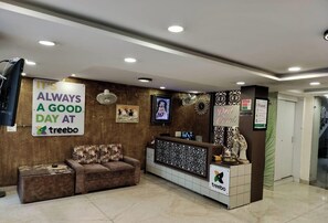 Reception - Hotel Red Coral by Trinetra (Haridwar)