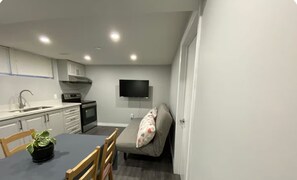 Interior - Cozy 1-bedroom lookout basement unit with large windows - close to STC (Toronto)