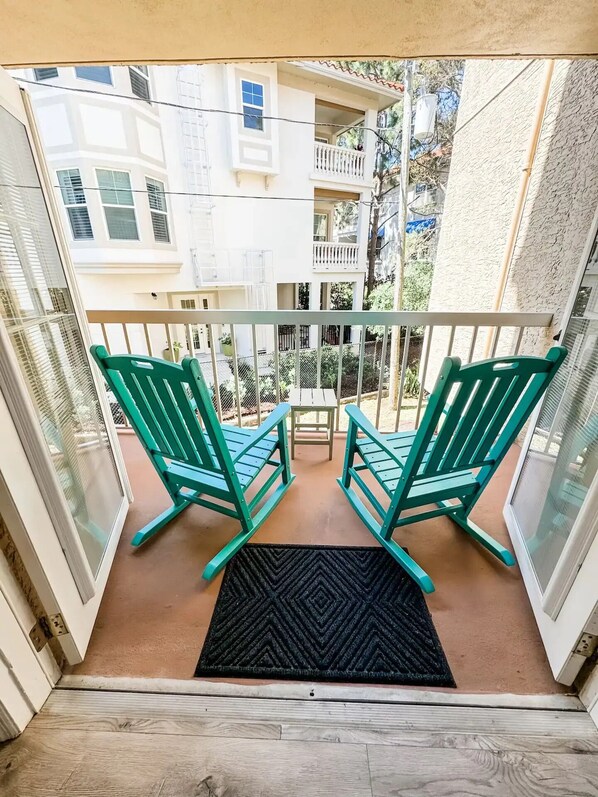 Property grounds - Studio King Sunset at Beso Del Sol with Pool & Hot Tub (Dunedin)