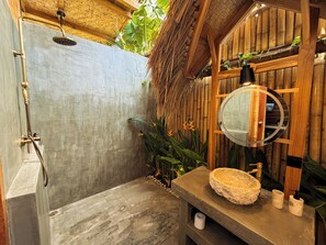 Villa, 1 Bedroom, Private Pool | Bathroom - VILLA NAKA (Mataram)