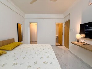 Standard Room | Interior detail - Homeslice Sarjapur (Bengaluru)