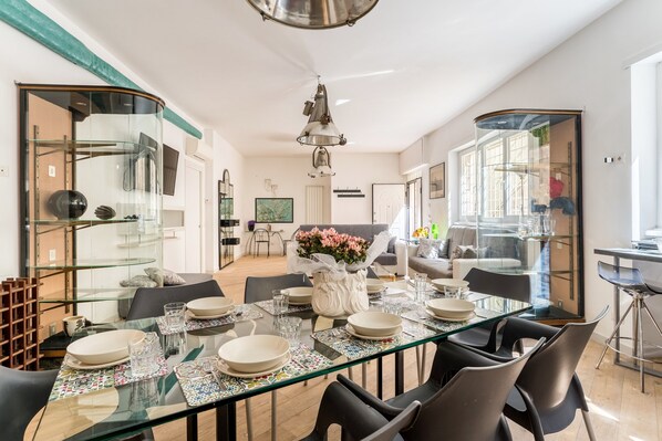 Dining - Vatican Deluxe Apartment - 4BR (Roma)