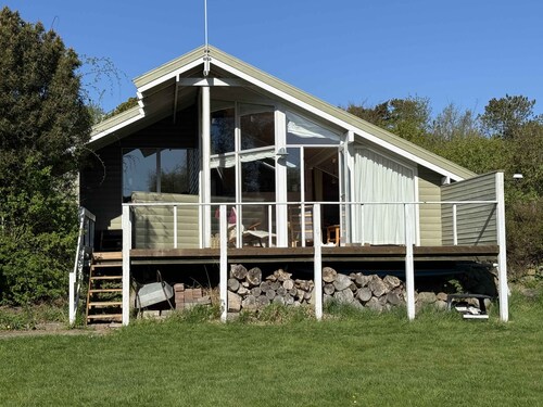 Cozy holiday home close to beach and nature