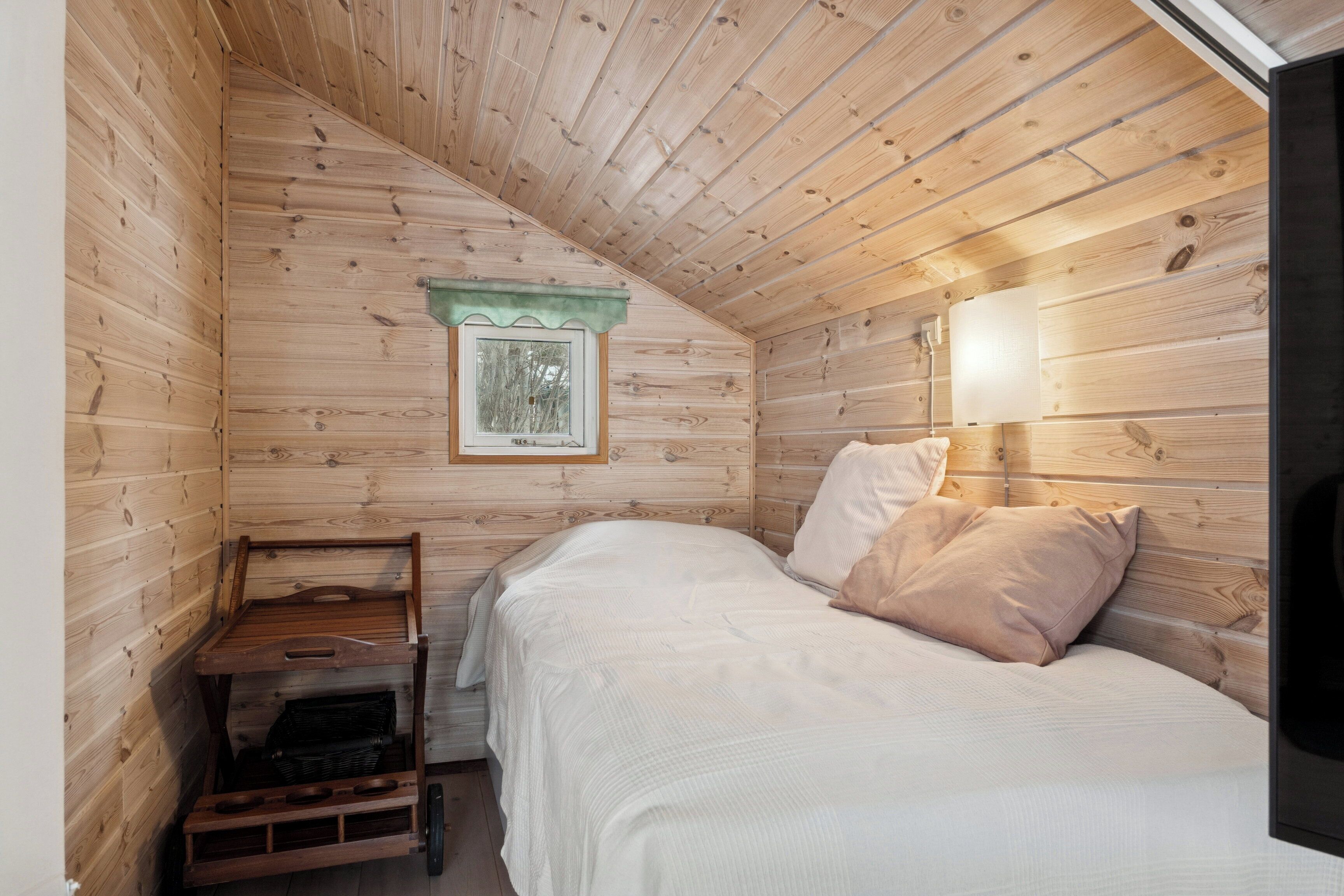 1 chambre, fer et planche à repasser, Wi-Fi gratuit