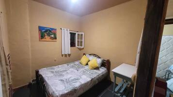 Laptop workspace, free WiFi