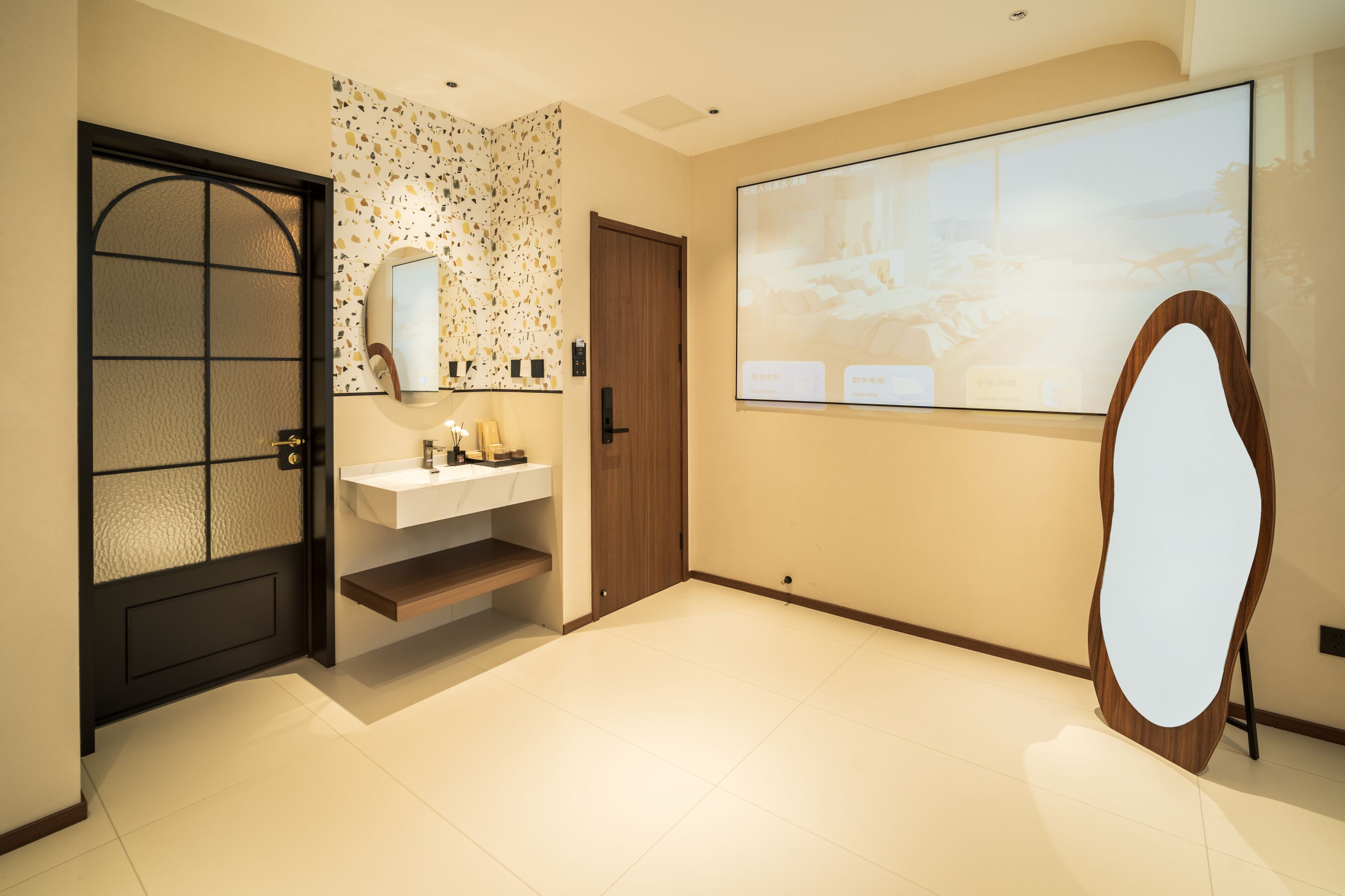 Exclusive Double Room, City View | Premium bedding, down duvets, individually decorated